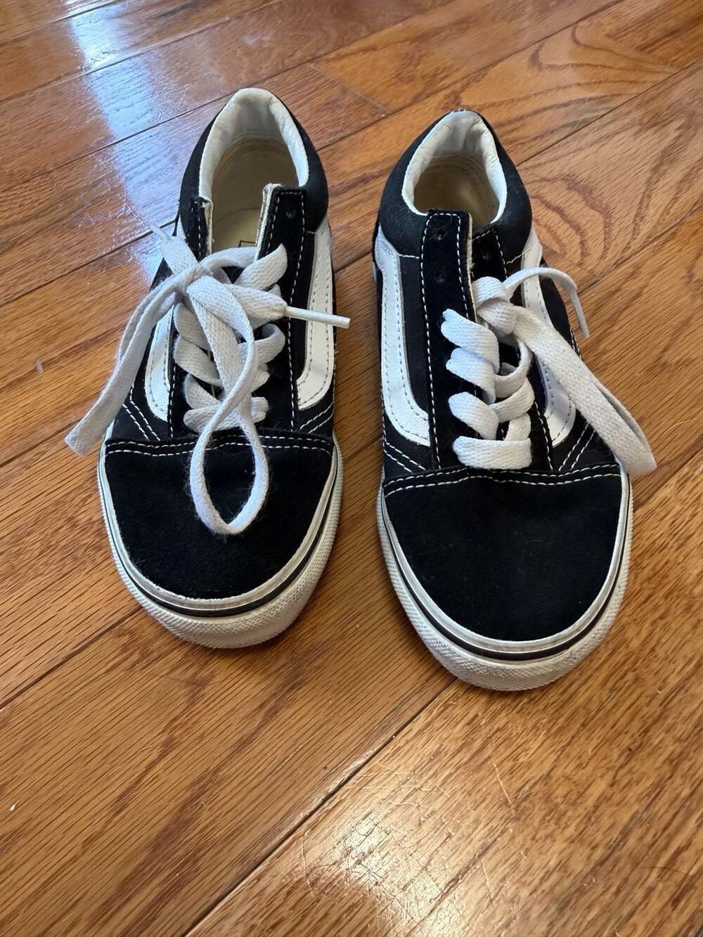 Vans Old Skool Black White Sidestripe Low Top Sneakers Little Kid Size 13